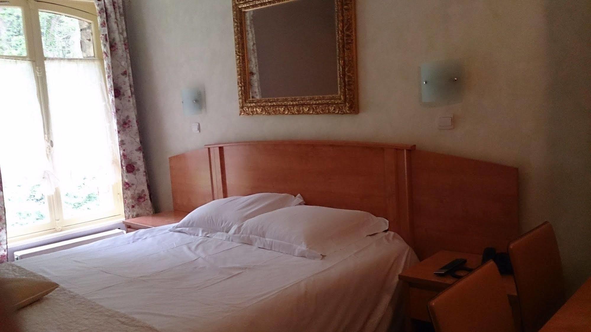 Hostellerie Du Lys Ламорле Экстерьер фото